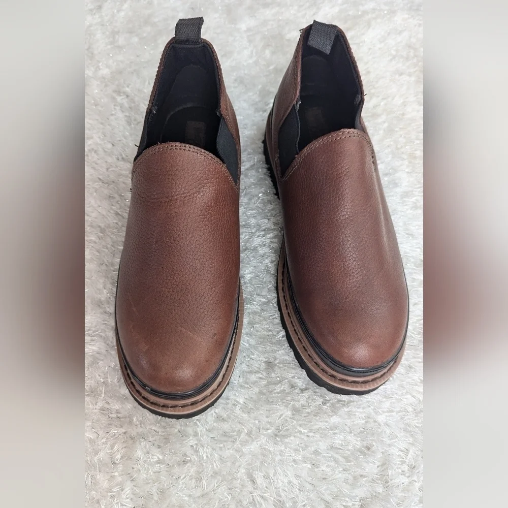 Western Chief Mans Work Shoes Boots Leather Comfort Slip-On Casual Size 9